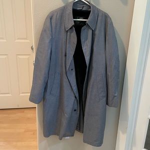 Vintage London Fog Trench Overcoat size 44 Long